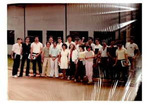 1981 – Formatura